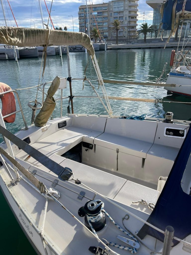 Nettoyage de voilier sur la côte d'azur