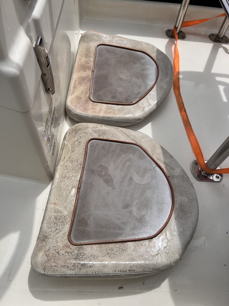 LA REMISE EN ÉTAT ESTHÉTIQUE D'UN BATEAU :